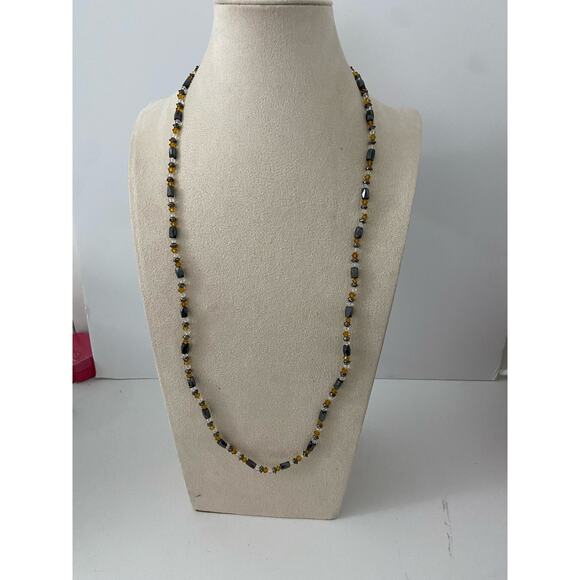 Gray and orange magnetic necklace - Picture 1 of 4